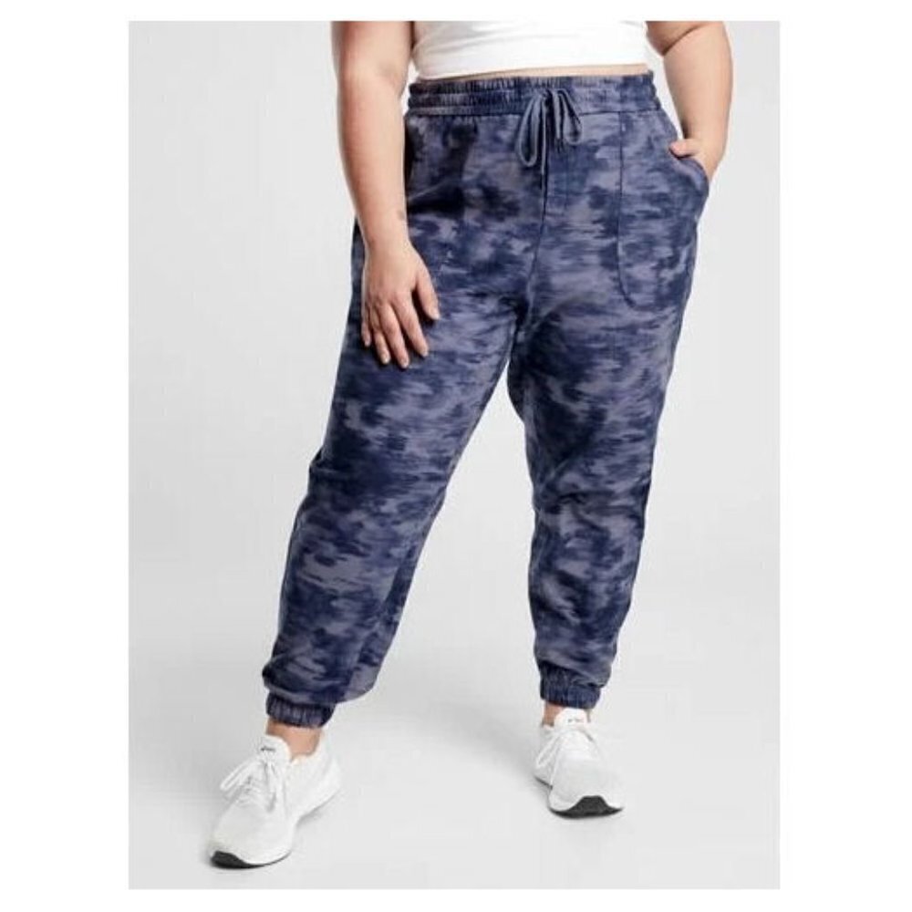 Athleta Medieval Camo Pants Size 26 Elastic Waist High Rise Farallon Jogger NEW